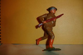 Barclay Manoil Soldier Running with Rifle Great Paint