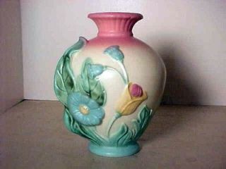 vintage hull pottery bow knot vase b4 6 1 2
