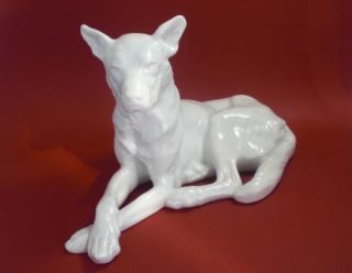 Authentic *HEREND*   figurine SHEPHERDs DOG in white 