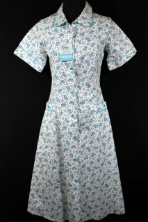 RARE Deadstock Vintage 1950s Cotton Embossed Print House Dress Size 6 