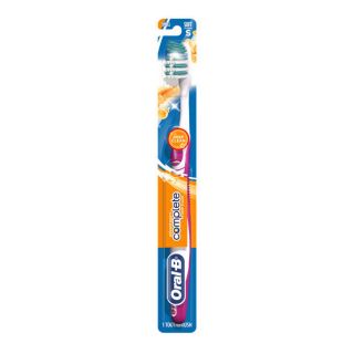 Oral B Advantage plus Toothbrush help clean along the gum line.