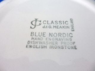 Staffordshire J G Meakin Eng Classic White Blue Nordic Vegetable 