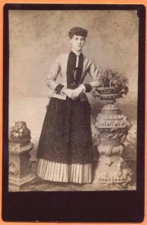 Altoona PA Portrait of a Woman by Harpham circa 1890s Backstamp