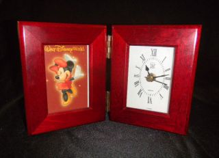 Walt Disney World Minnie Mouse Desk Clock & Frame