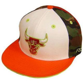 NBA CHICAGO BULLS FLAT BILL FITTED 7 1/4 REEBOK HAT CAP