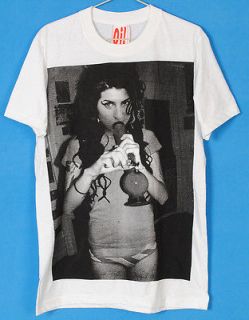 Amy Winehouse UK Singer R&B Soul Jazz Tee T Shirt Women M NEW
