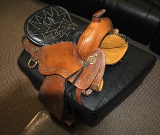 14” Horse Leather Saddle Excellent Condition Nice Detail