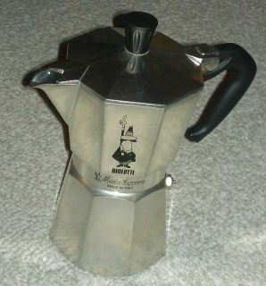 Bialetti Moka Express 6 2oz Cup Stovetop Espresso Maker Made in Italy
