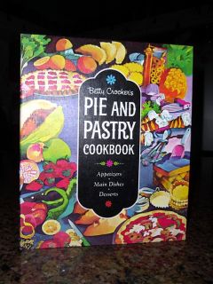 Betty Crockers Pie and Pastry Cookbook First Edition Vintage 1968 