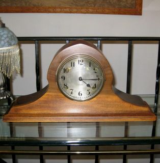 Antique William L Gilbert Mantle Clock Works Fine Beautiful Wood Case 