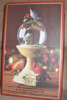 Lenox for the Holidays   New In Box   Winter Greetings Bird Bath 
