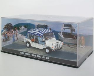 James Bond Car Collection 24 Mini Moke Live and Let Die Boxed magazine