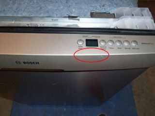 Bosch 500 Series Dishwasher SHE55R55UC Scuff on The Top