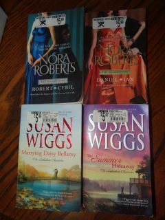 Mixed Lot of books 4 Nora Roberts Susan Wiggs Great condition