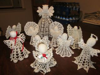 10 THREAD STARCHED CROCHETED CHRISTMAS ANGELS ORNAMENTS AND TREE 