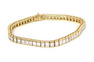 18k gold 14 cts sparkling diamonds tennis bracelet