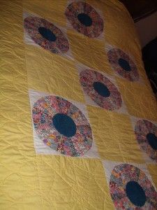 lovely sunshine yellow homemade quilt 84 by 82