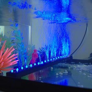 Aquarium Fish Tank Air Tube 18 Blue LED Submersible Bubble Airstone 