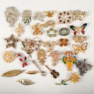Lot 30 Vintage Costume Brooches Butterfly Rhinestone Leaf Flower Pins 