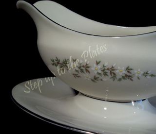 Lenox China Brookdale Gravy Sauce Boat Attached Liner
