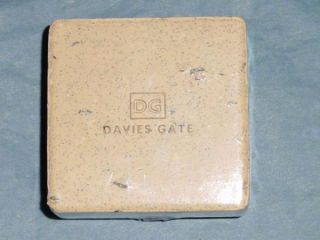 Davies Gate POLISHING FOOT Seeds & Grains Buffing Peppermint SOAP 