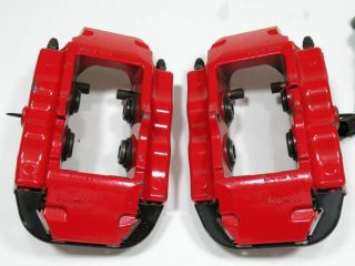 You can find other Porsche Brembo brake calipers on our auctions