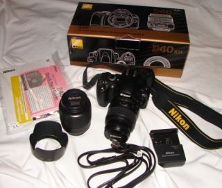 Nikon D40 Digital SLR Camera Kit Black PLUS 55 200mm Zoom Lens