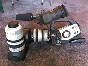 Canon XL 2 Camcorder 20x Telephoto and 3X Wide Angle Lenses