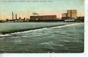 Cedar Rapids Iowa Quaker Oats Factory Vintage Postcard