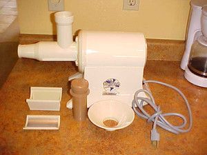 CHAMPION JUICER WITH PULP EXTRACTOR ~ HEAVY DUTY COMMERCIAL GRADE G5 