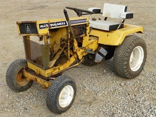 Allis Chalmers B 210 Tractor Bevel Gear Box