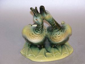 Vintage Hull Pottery Double Green Duck Planter 95 USA
