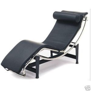 Le Corbusier 100 Italian Leather Chaise Lounge Chair