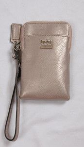 NWT COACH Madison Leather NS Universal Case Wristlet #61969 Champagne