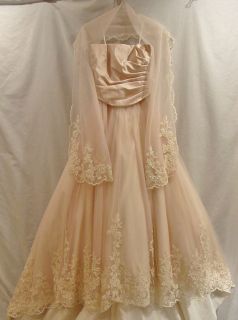 Mon Chéri Ladies Ivory Bridal Gown Veil Size 12 New