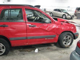part came from this vehicle 2002 chevy tracker stock ua0778