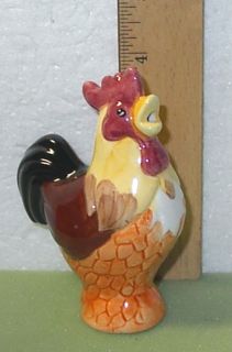 One Rooster Chicken Pie Bird Pottery Funnel Vent New