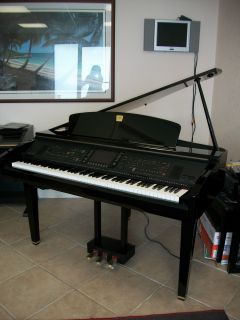 Yamaha CVP309GP 39 Clavinova Digital Baby Grand Piano