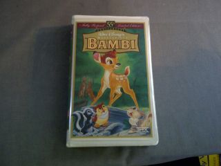  Bambi Limited Edition in Collector Clam Case 012257942033