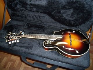 New Loar LM600 VS F Style Mandolin with Case   AMAZING SOUND.