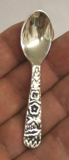 Classy Silver Colored Decorative Metal Salt Spoon Set of 4 Spoons