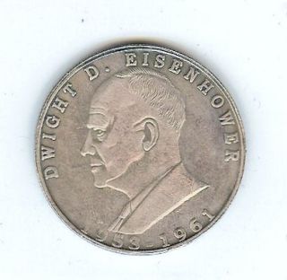 DWIGHT D EISENHOWER COIN 1953 1961 (COIN IS THE SAME SIZE AS OF MORGAN