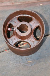Associated United Hit Miss Engine Belt Pulley Assy