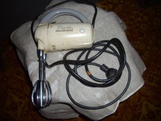   Hamilton Beach Mixette 3 Speed Hand Mixer Works but has frayed cord