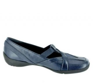 Easy Street Driver II Slip On Shoes with CutOut Detail   A242681