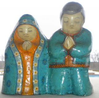  Old Porcelain Finish Paper Mache Serrano Mexican Praying Couple