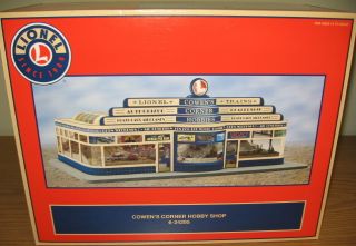 LIONEL 24295 COWENS CORNER HOBBY SHOP BUILDING SCALE OPERATING TRAIN