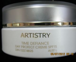 Artistry Time Defiance Day Protect Creme SPF 15