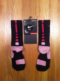 Nike Elite Custom Basketball Socks Black w Pink Stripe NWT Sz M RARE