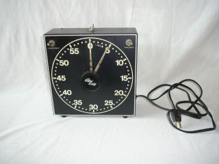  Vintage Gralab Darkroom Timer Model 300